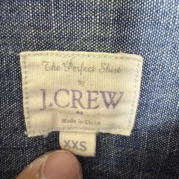 J.Crew The Perfect Shirt Women's XXS Chambray Roll Tab Sleeve Utility Pockets - Picture 7 of 9